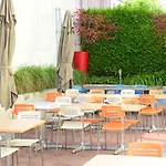 Brit Essentiel Reims Hotel 2*