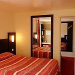 Hotel Brit Essentiel Reims 2*