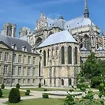 Hotel Brit Essentiel Reims Taissy