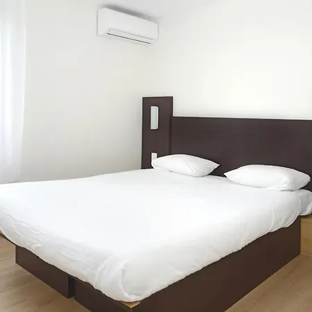 Hotel Brit Essentiel Reims Taissy