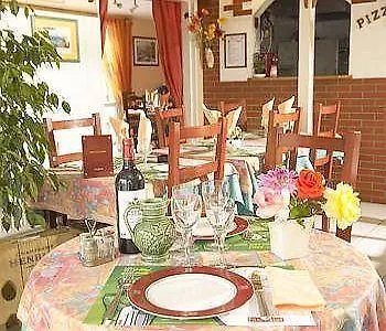 Otel Brit Essentiel Reims