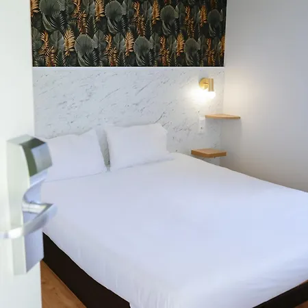 Brit Essentiel Reims Hotel