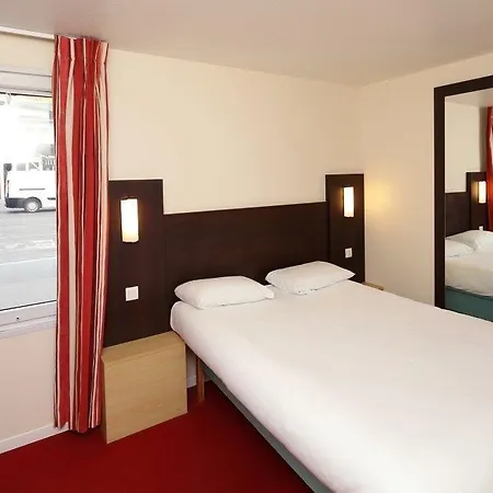 Hotel Brit Essentiel Reims 2*