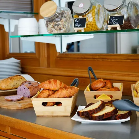 Brit Essentiel Reims Hotel