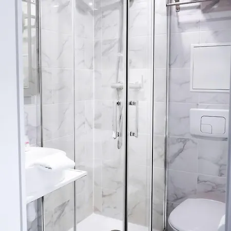Brit Essentiel Reims Hotel Taissy