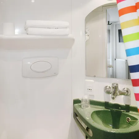 Brit Essentiel Reims Hotel 2*