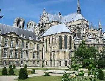 Hotel Fasthotel Reims-taissy Taissy