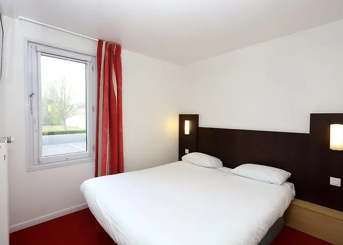 Brit Essentiel Reims فندق Taissy