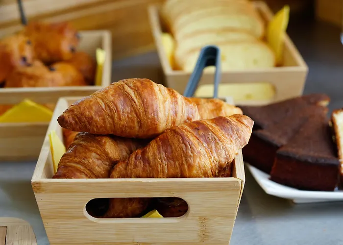 Brit Essentiel Reims فندق Taissy