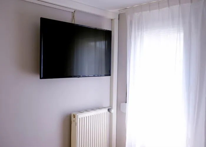 Brit Essentiel Reims 2*