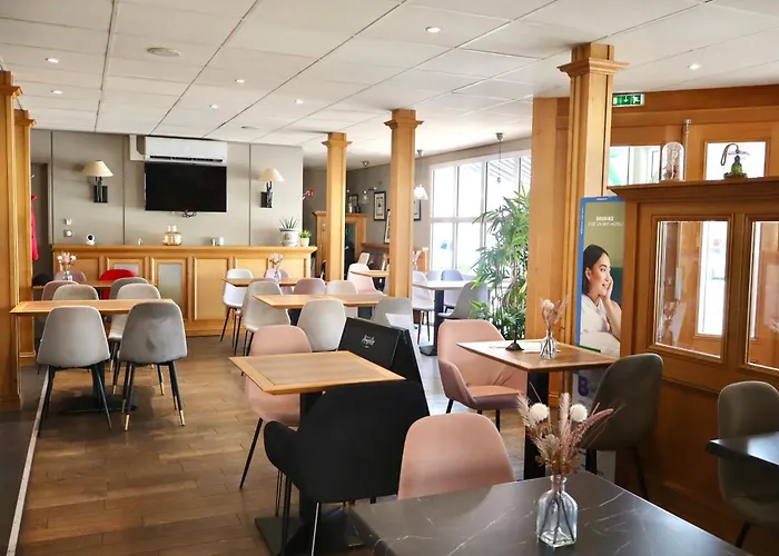 Brit Essentiel Reims Hotel