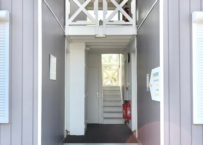 Brit Essentiel Reims Hotel 2*