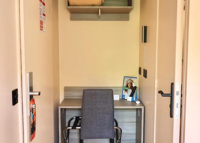 Brit Essentiel Reims Hotel Taissy