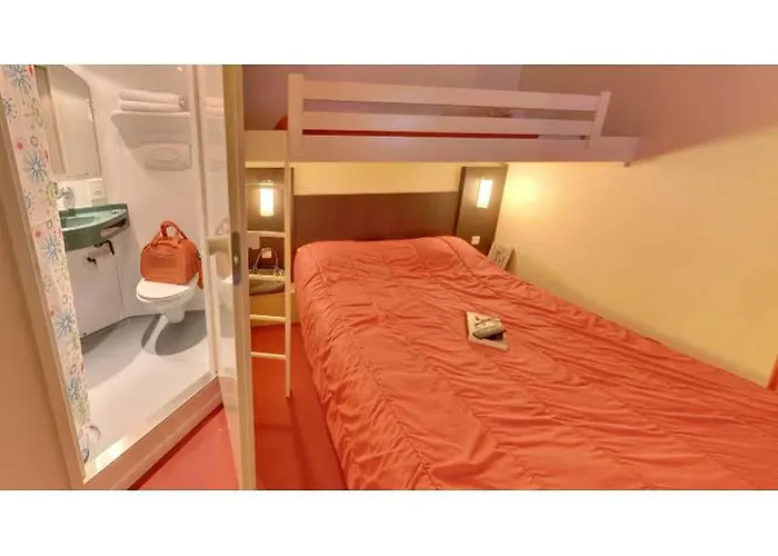 Hotel Brit Essentiel Reims 2*